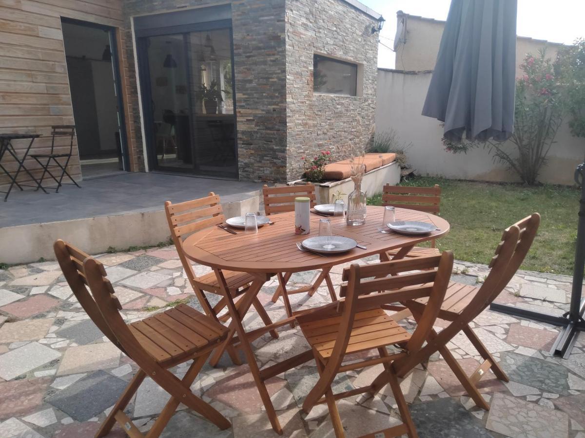 Hébergement de vacances Cabanon Avec Dependance *