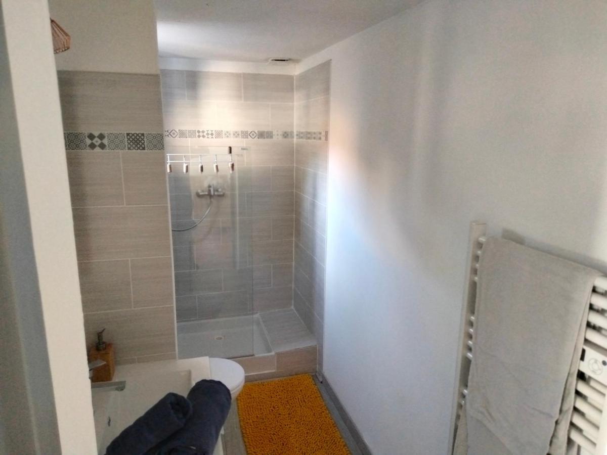 Cabanon Avec Dependance Hébergement de vacances